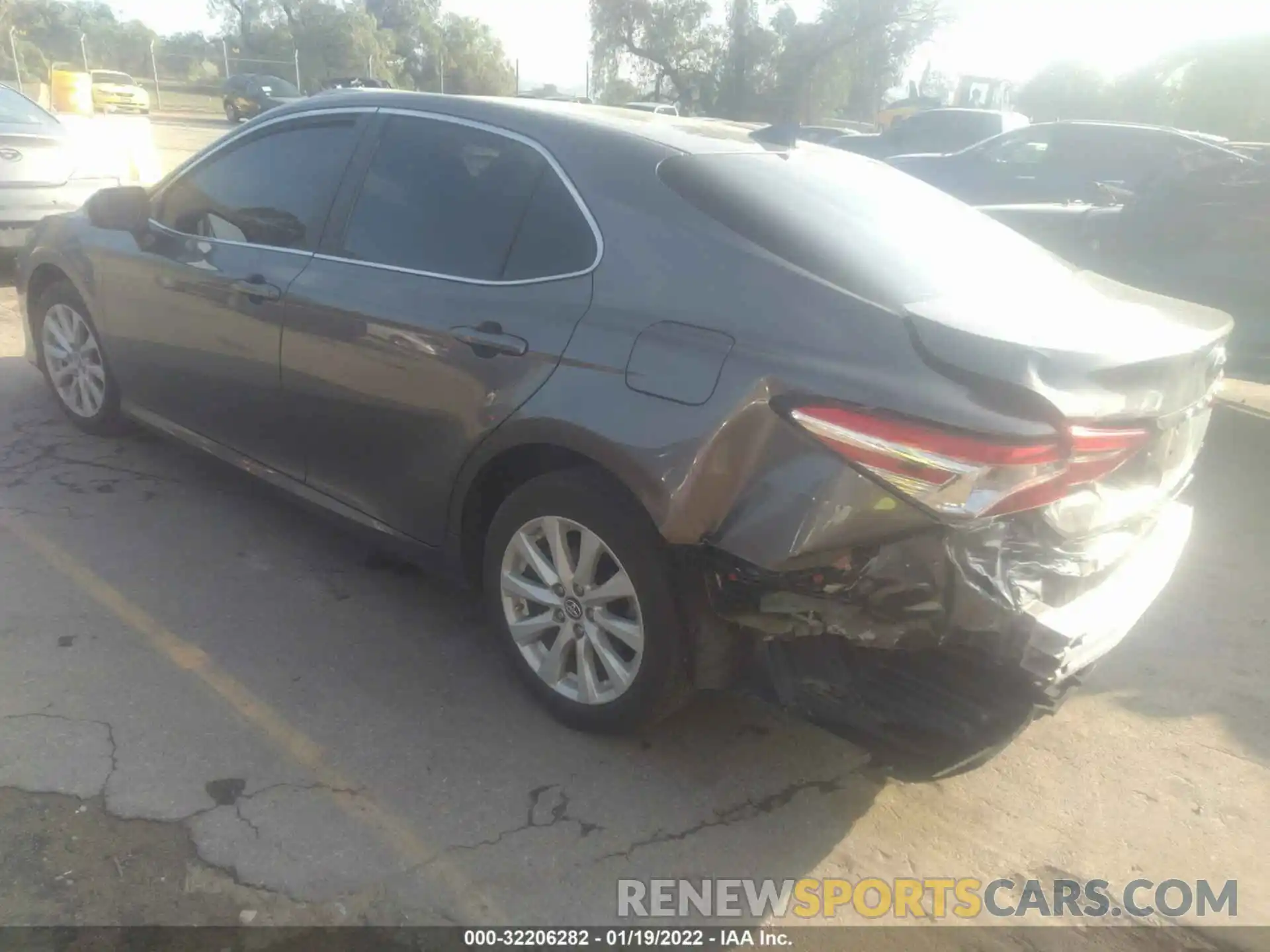 3 Photograph of a damaged car 4T1B11HK9KU849746 TOYOTA CAMRY 2019