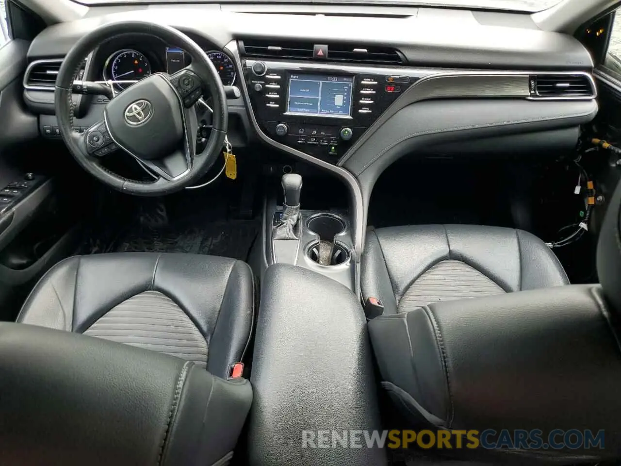 8 Photograph of a damaged car 4T1B11HK9KU851500 TOYOTA CAMRY 2019