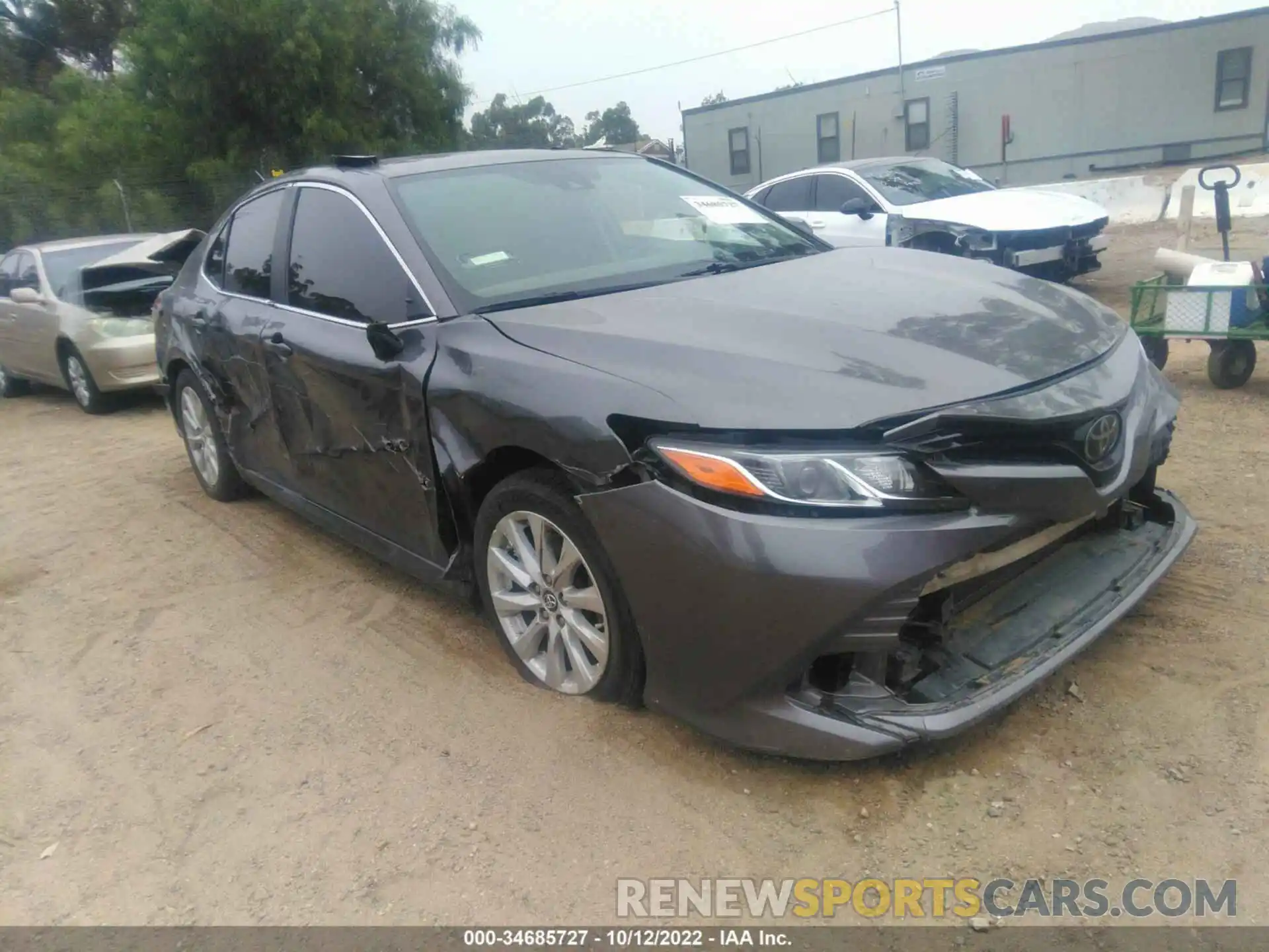 6 Photograph of a damaged car 4T1B11HK9KU854400 TOYOTA CAMRY 2019