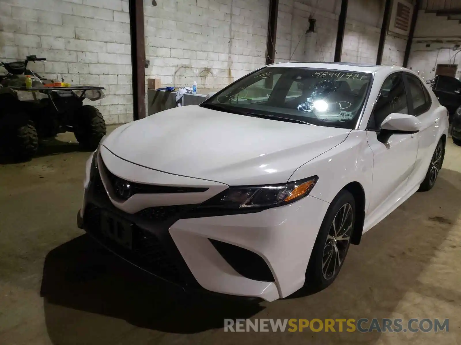 2 Photograph of a damaged car 4T1B11HK9KU855157 TOYOTA CAMRY 2019