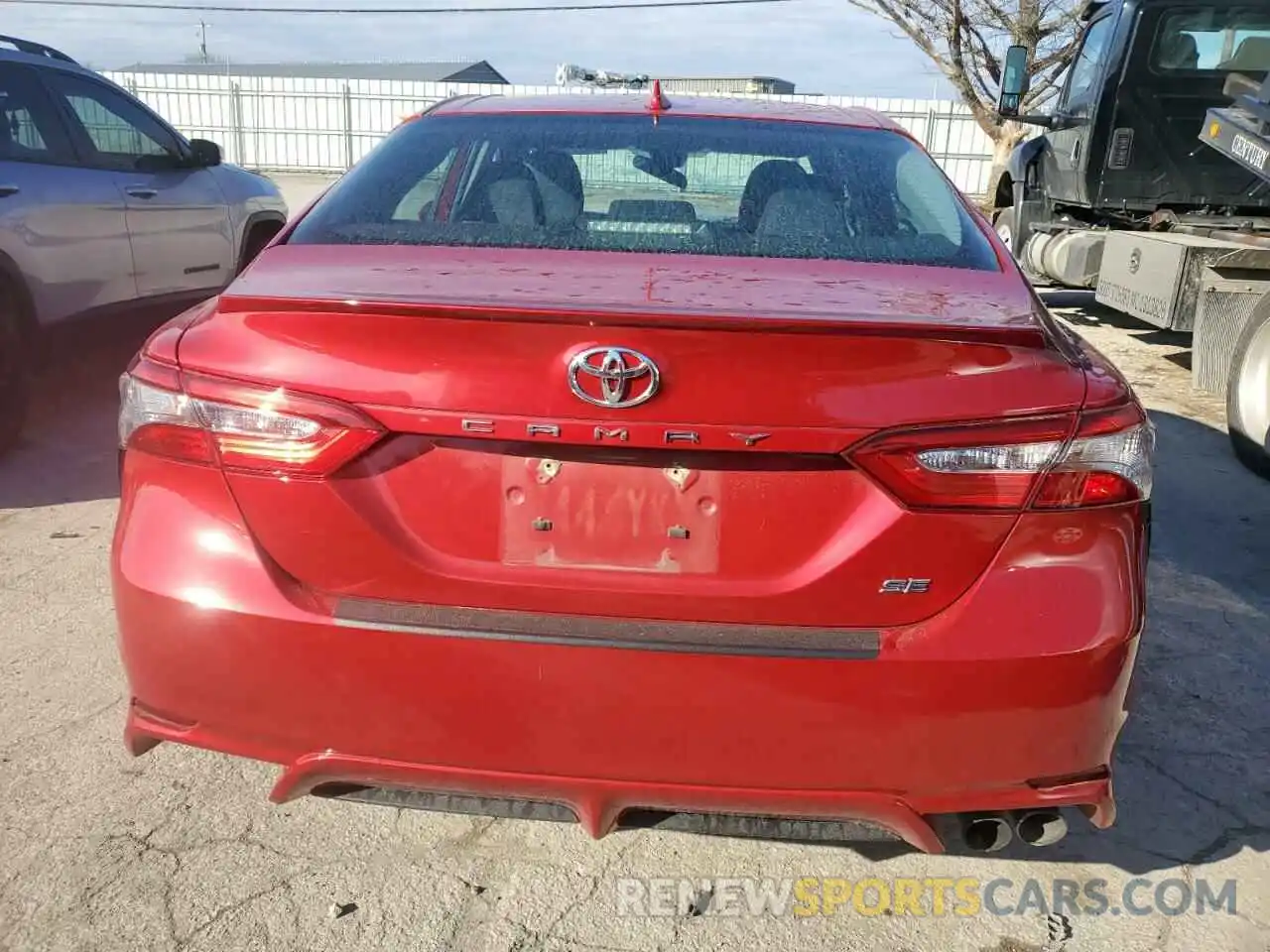 6 Photograph of a damaged car 4T1B11HKXKU163229 TOYOTA CAMRY 2019