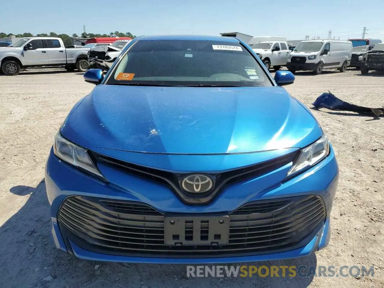 5 Photograph of a damaged car 4T1B11HKXKU163280 TOYOTA CAMRY 2019