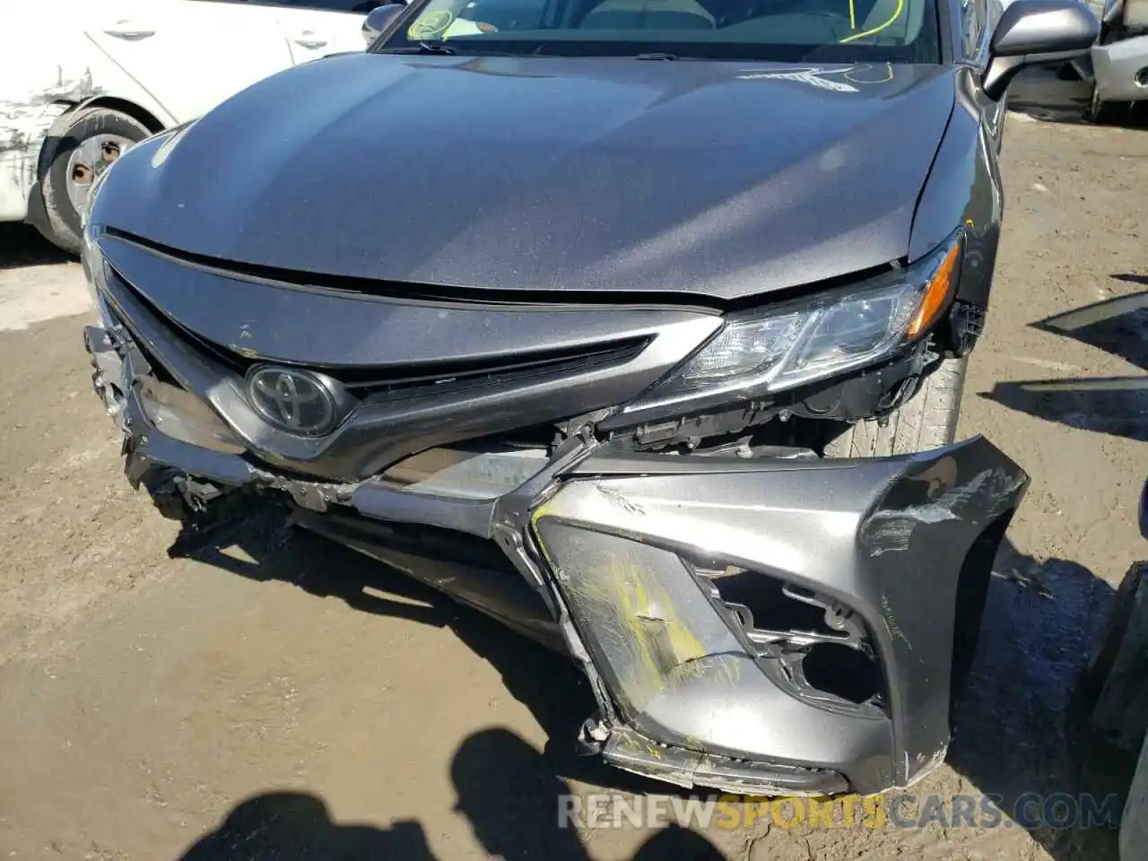 9 Photograph of a damaged car 4T1B11HKXKU164851 TOYOTA CAMRY 2019