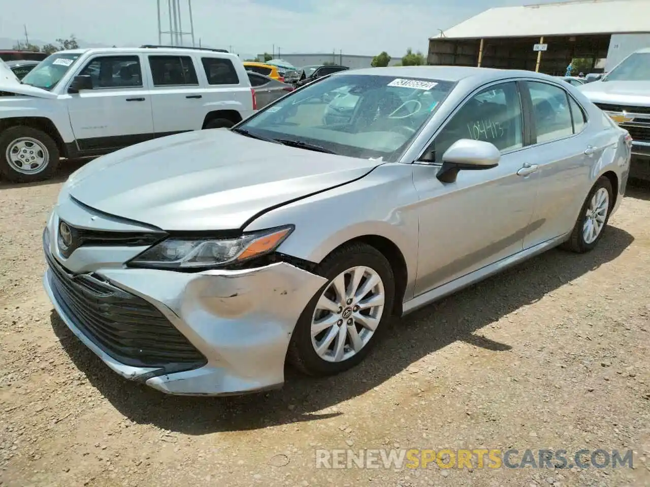 2 Photograph of a damaged car 4T1B11HKXKU165661 TOYOTA CAMRY 2019