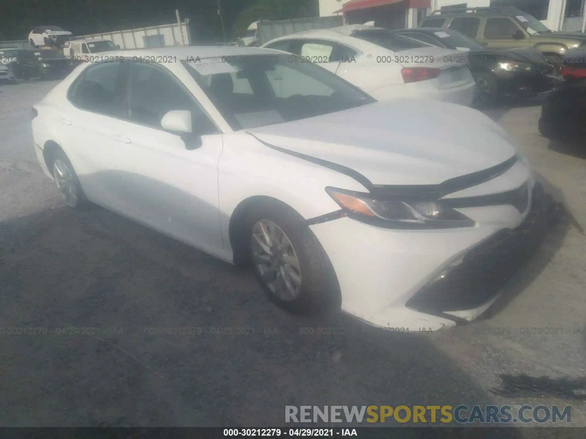 1 Photograph of a damaged car 4T1B11HKXKU166471 TOYOTA CAMRY 2019