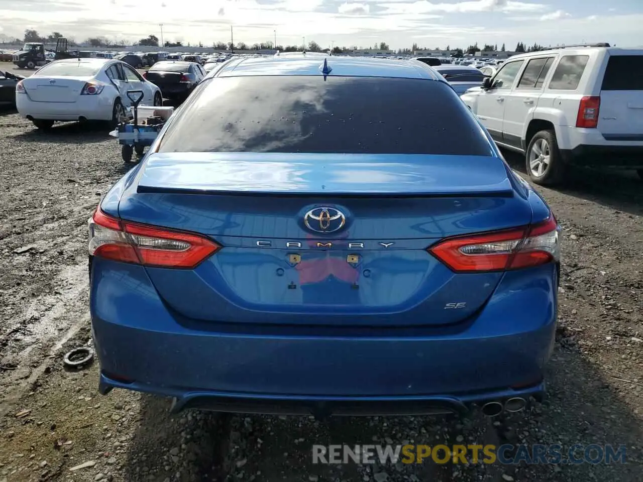 6 Photograph of a damaged car 4T1B11HKXKU168351 TOYOTA CAMRY 2019