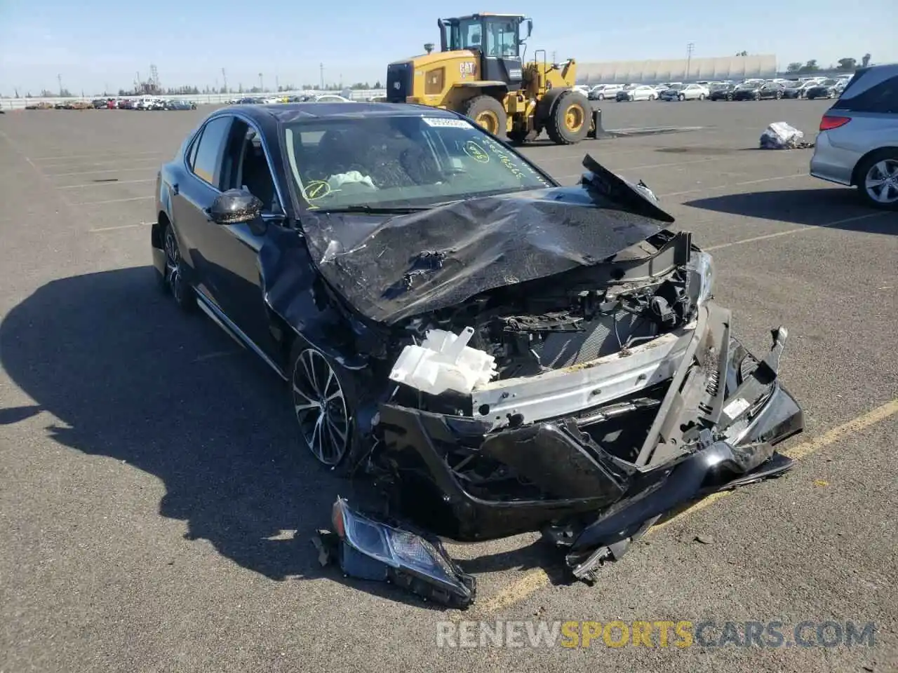 1 Photograph of a damaged car 4T1B11HKXKU168432 TOYOTA CAMRY 2019