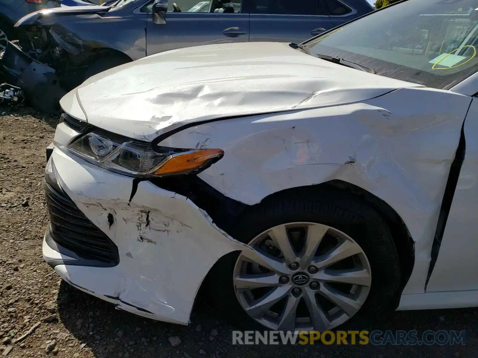 9 Photograph of a damaged car 4T1B11HKXKU170097 TOYOTA CAMRY 2019