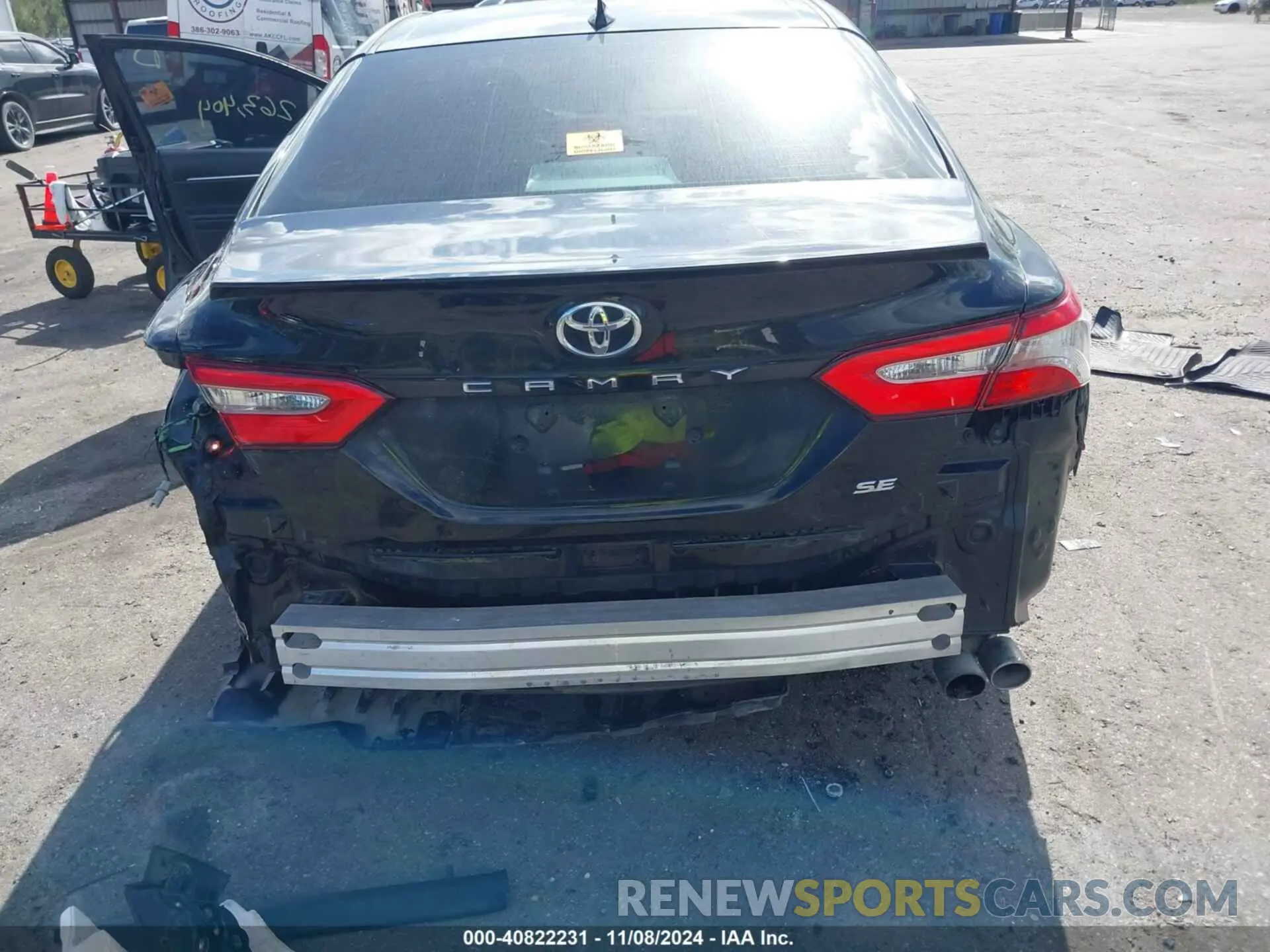 6 Photograph of a damaged car 4T1B11HKXKU174098 TOYOTA CAMRY 2019