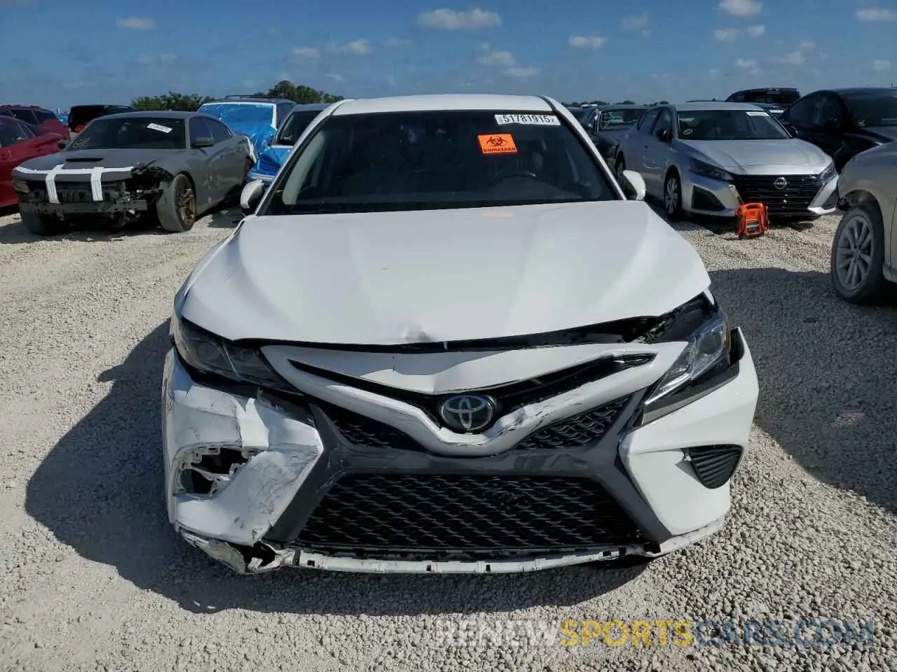5 Photograph of a damaged car 4T1B11HKXKU174487 TOYOTA CAMRY 2019