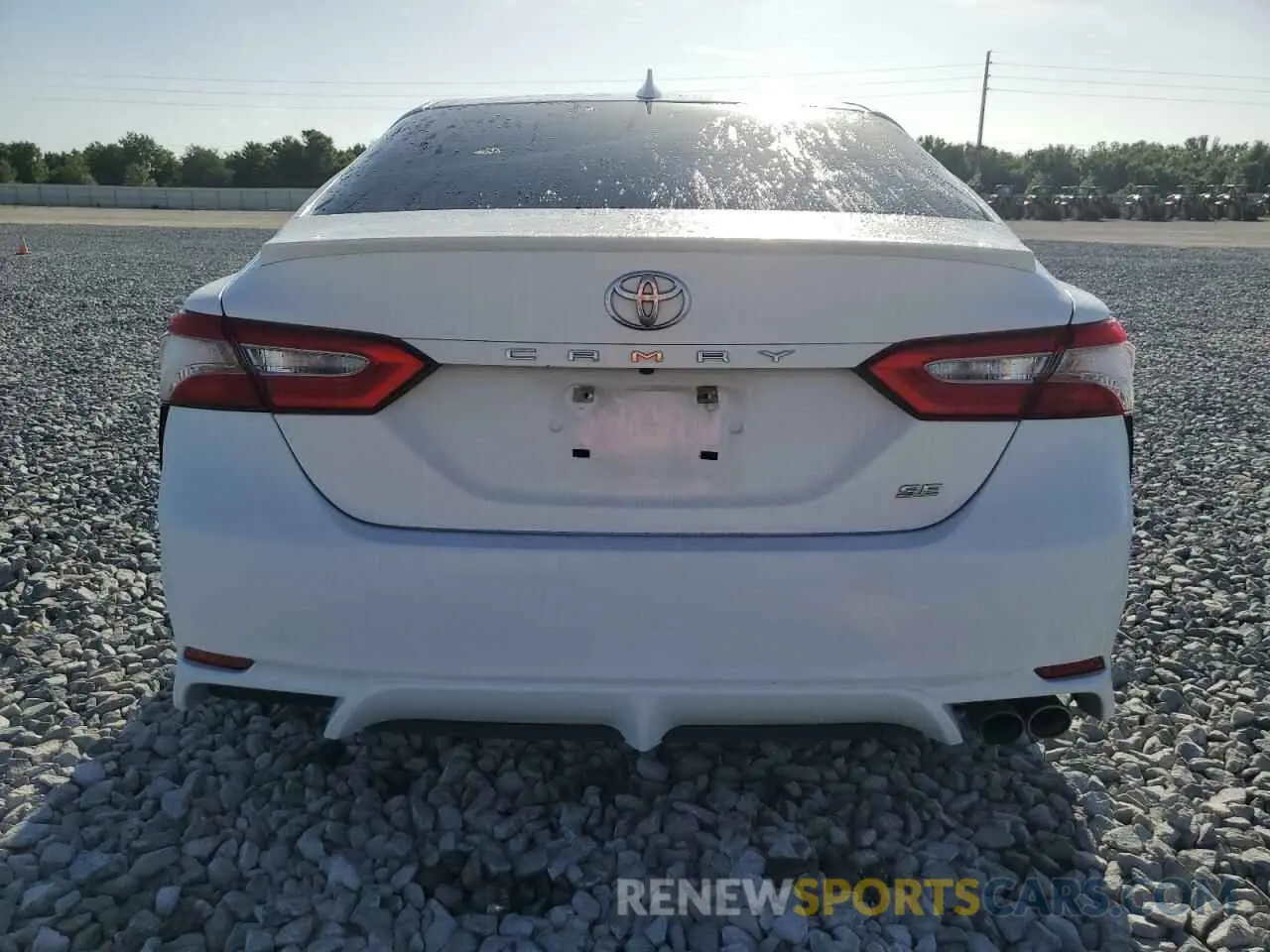 6 Photograph of a damaged car 4T1B11HKXKU174487 TOYOTA CAMRY 2019