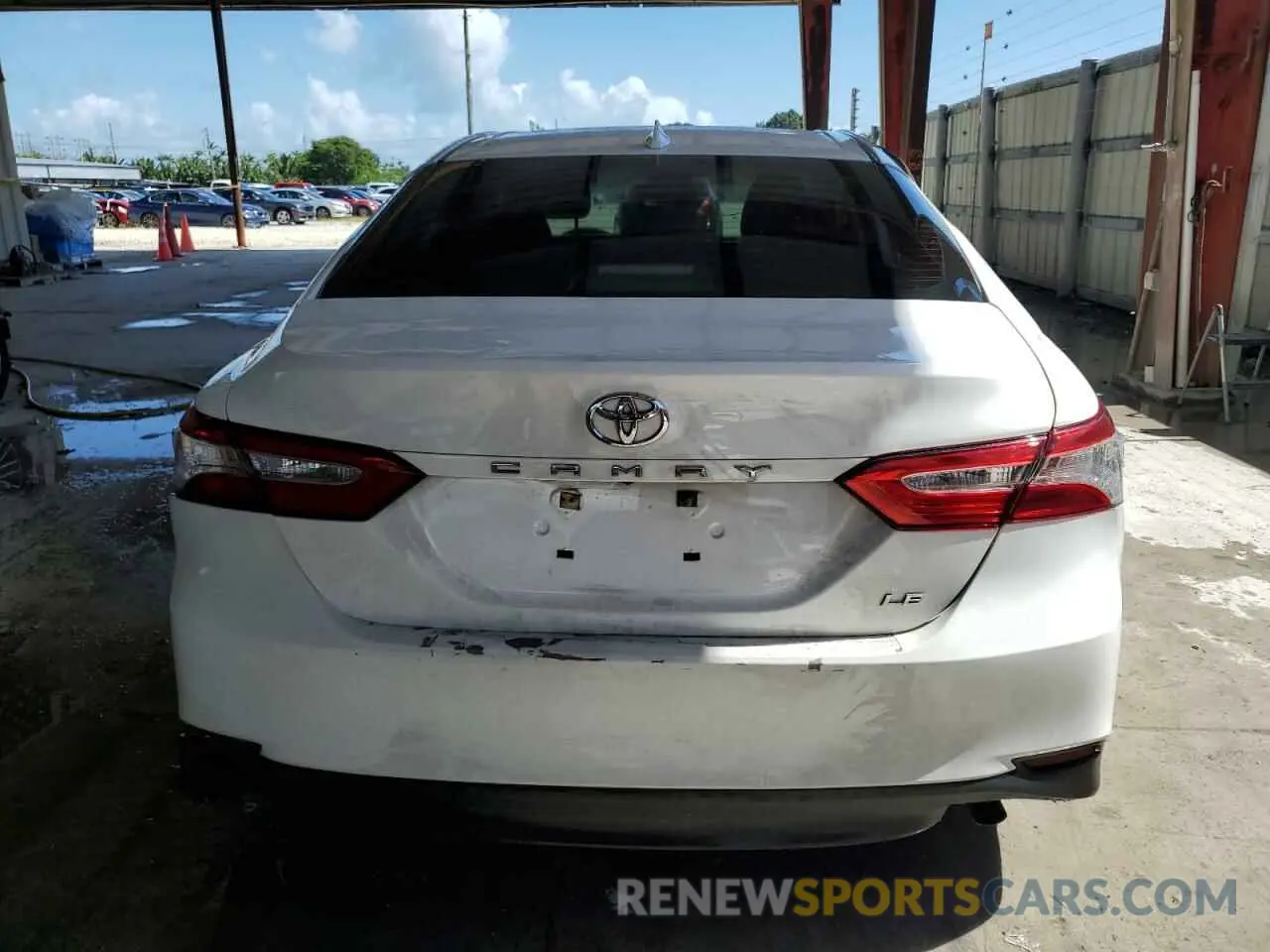6 Photograph of a damaged car 4T1B11HKXKU179320 TOYOTA CAMRY 2019