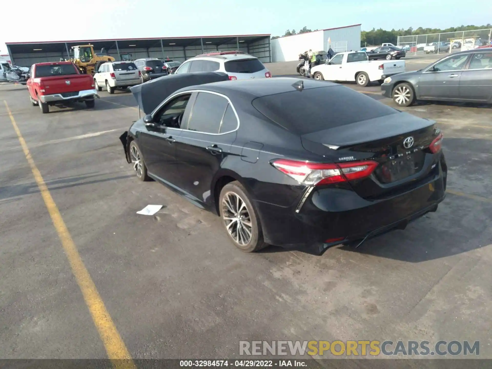 3 Photograph of a damaged car 4T1B11HKXKU179527 TOYOTA CAMRY 2019