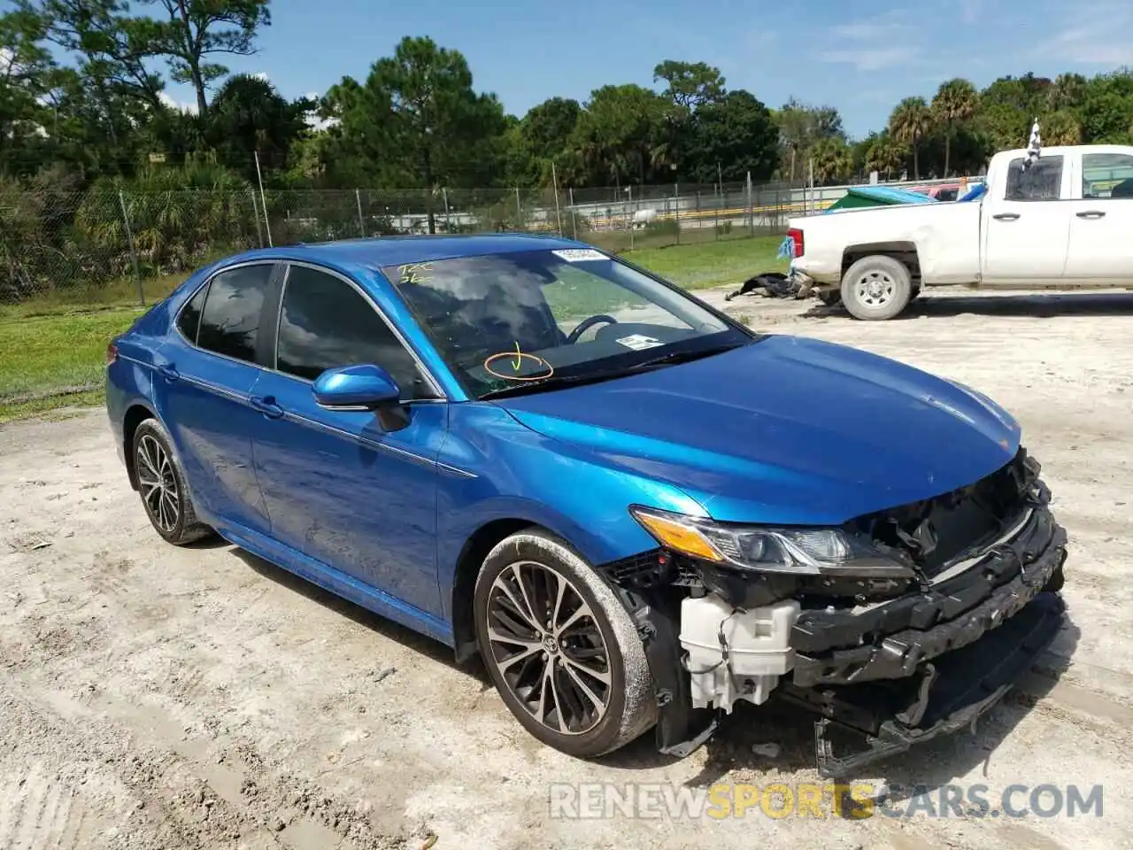 1 Photograph of a damaged car 4T1B11HKXKU180919 TOYOTA CAMRY 2019