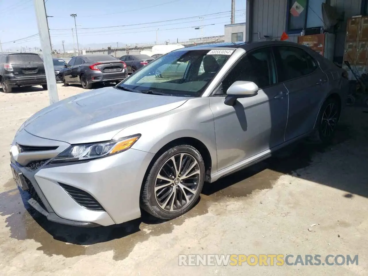 1 Photograph of a damaged car 4T1B11HKXKU184095 TOYOTA CAMRY 2019