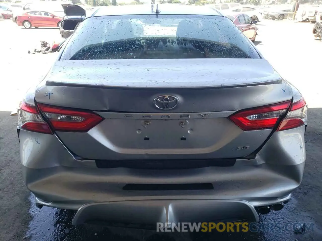 6 Photograph of a damaged car 4T1B11HKXKU184095 TOYOTA CAMRY 2019