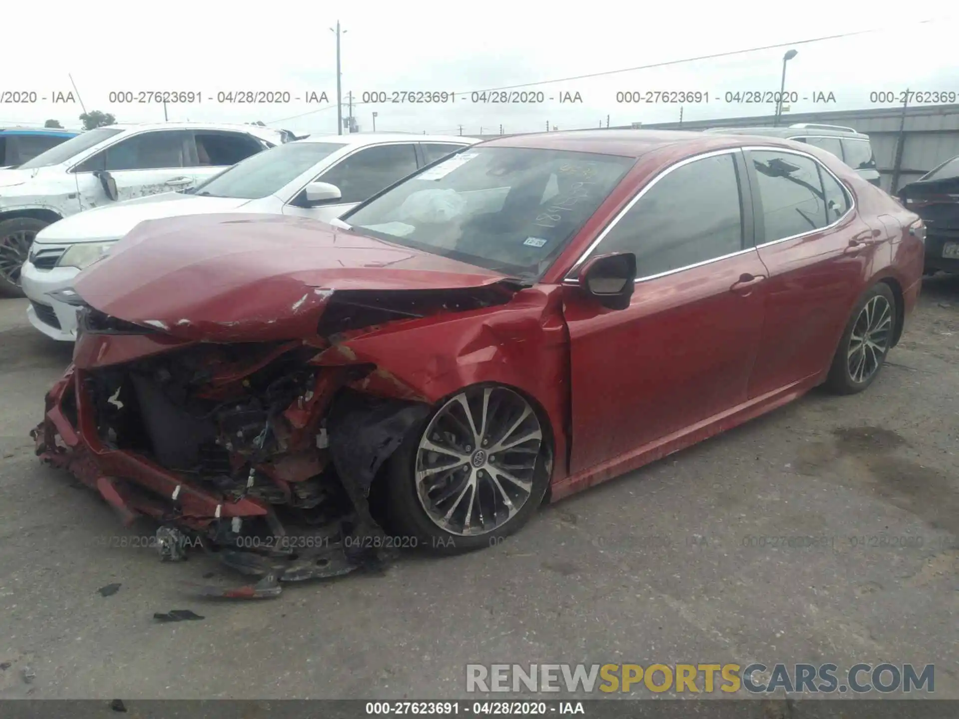 2 Photograph of a damaged car 4T1B11HKXKU184839 TOYOTA CAMRY 2019