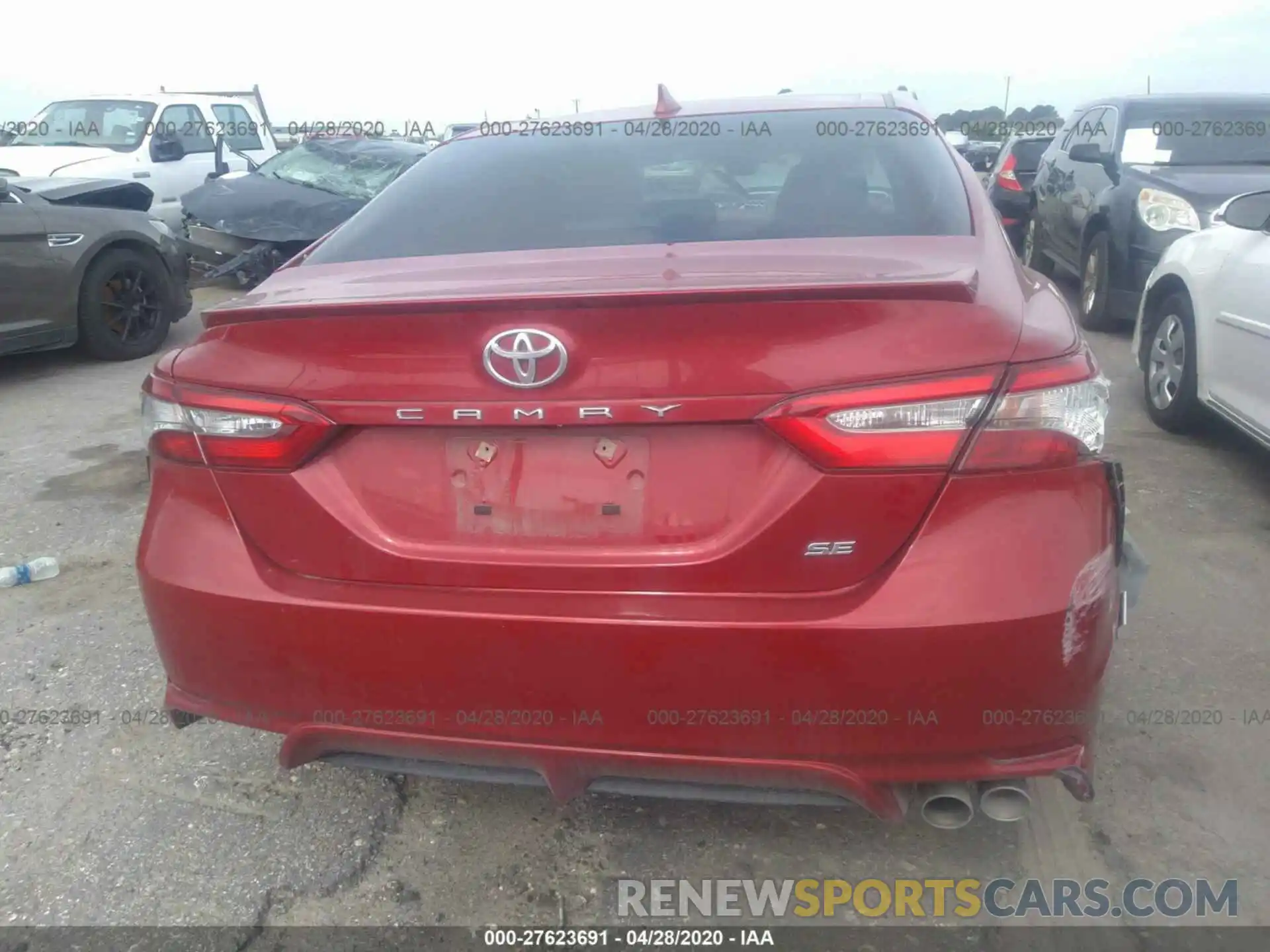 6 Photograph of a damaged car 4T1B11HKXKU184839 TOYOTA CAMRY 2019