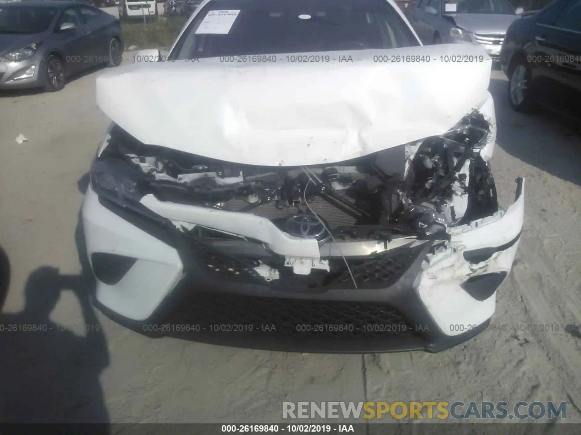 6 Photograph of a damaged car 4T1B11HKXKU186235 TOYOTA CAMRY 2019