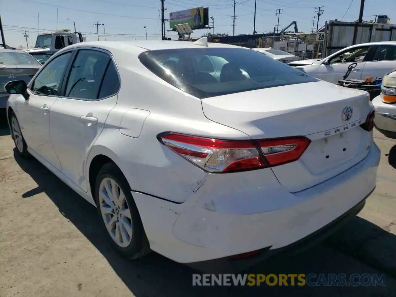 3 Photograph of a damaged car 4T1B11HKXKU186428 TOYOTA CAMRY 2019