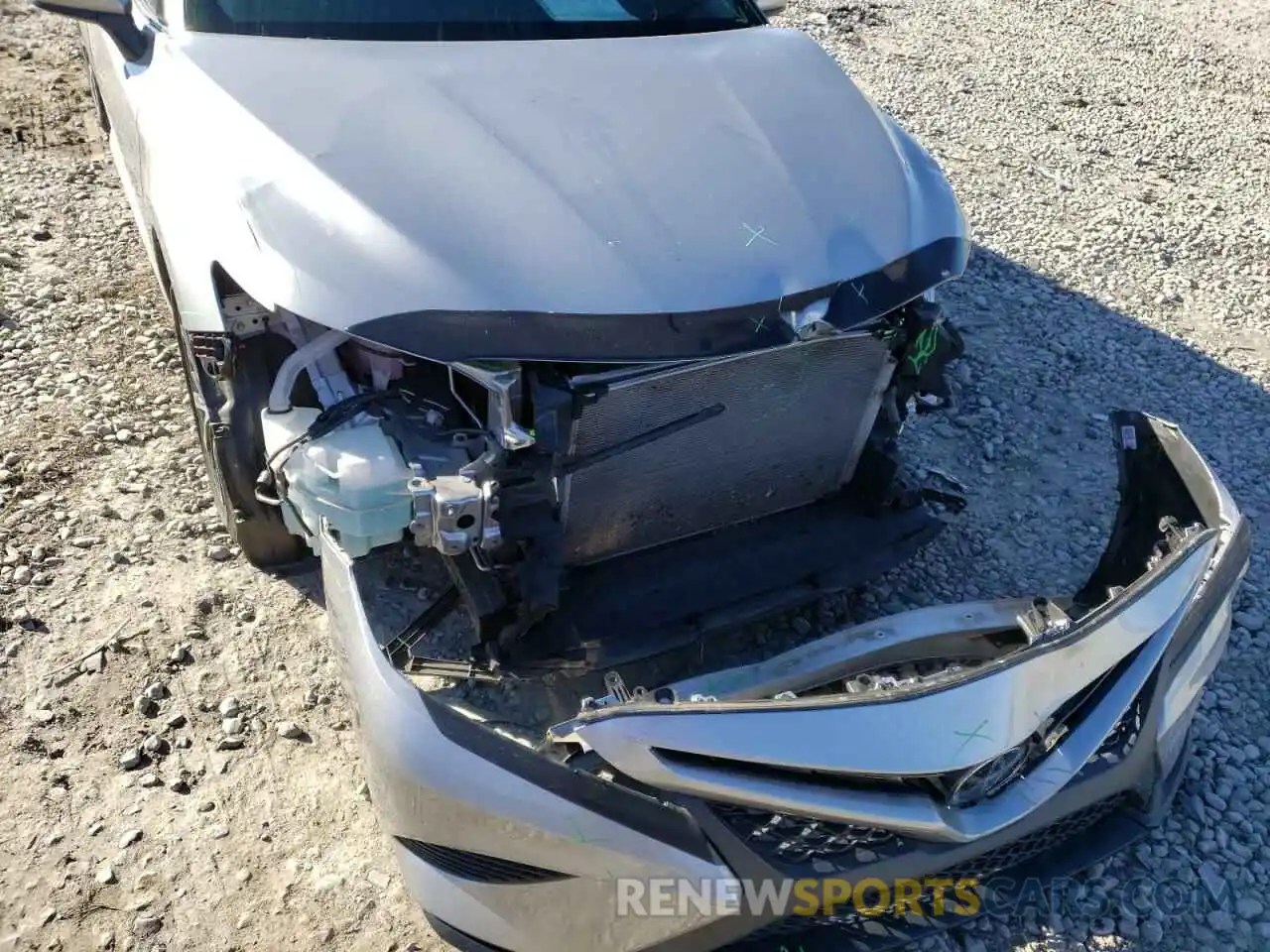 9 Photograph of a damaged car 4T1B11HKXKU186963 TOYOTA CAMRY 2019