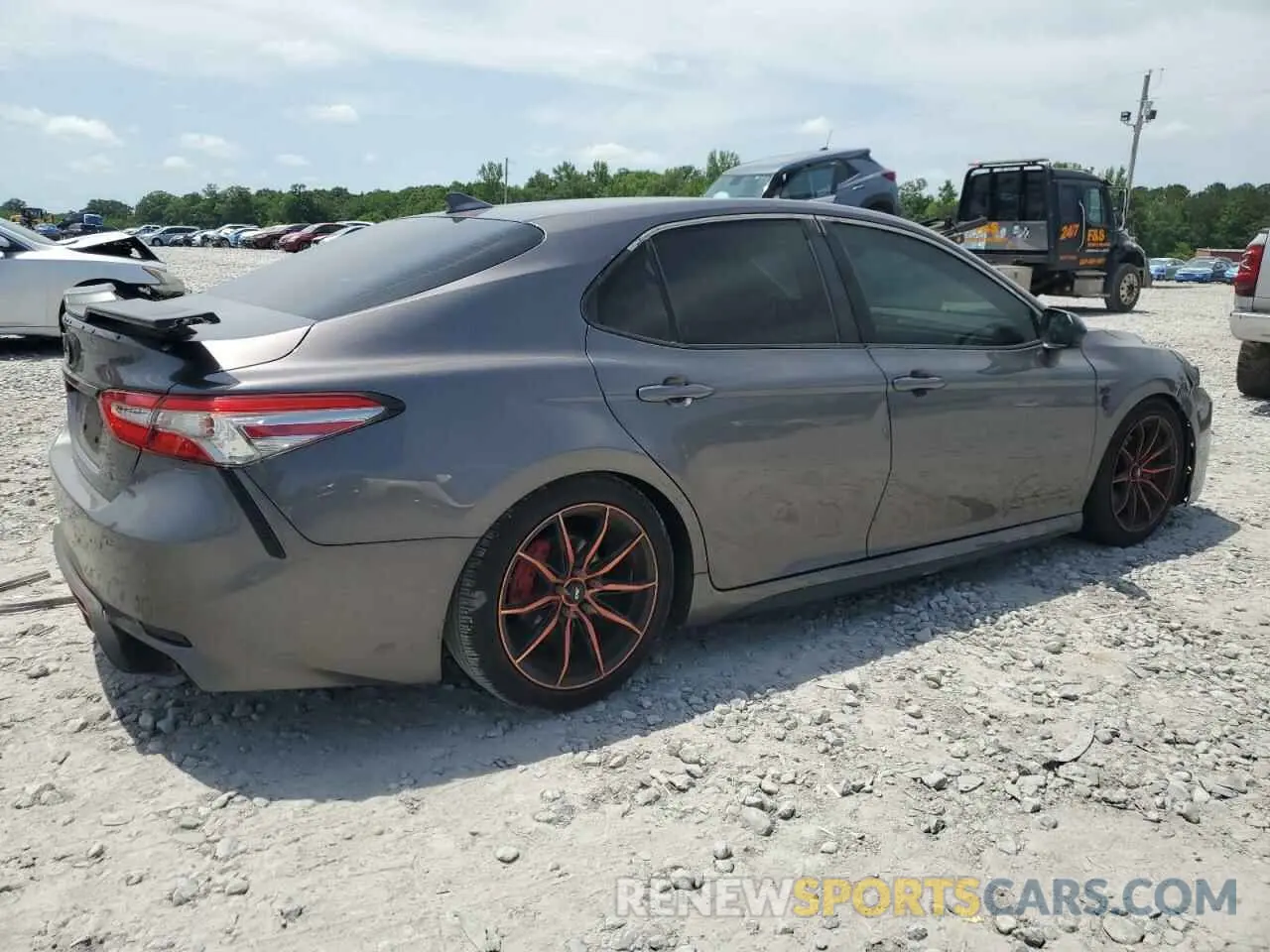 3 Photograph of a damaged car 4T1B11HKXKU187286 TOYOTA CAMRY 2019