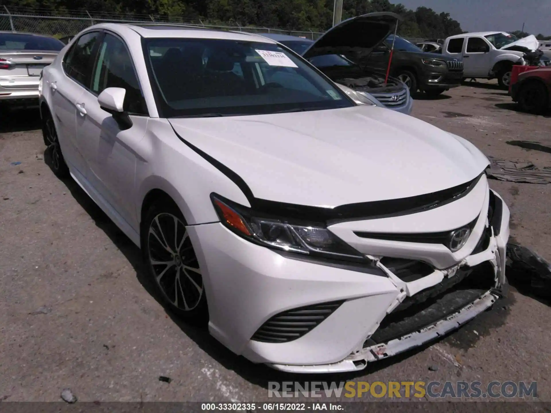 1 Photograph of a damaged car 4T1B11HKXKU190219 TOYOTA CAMRY 2019