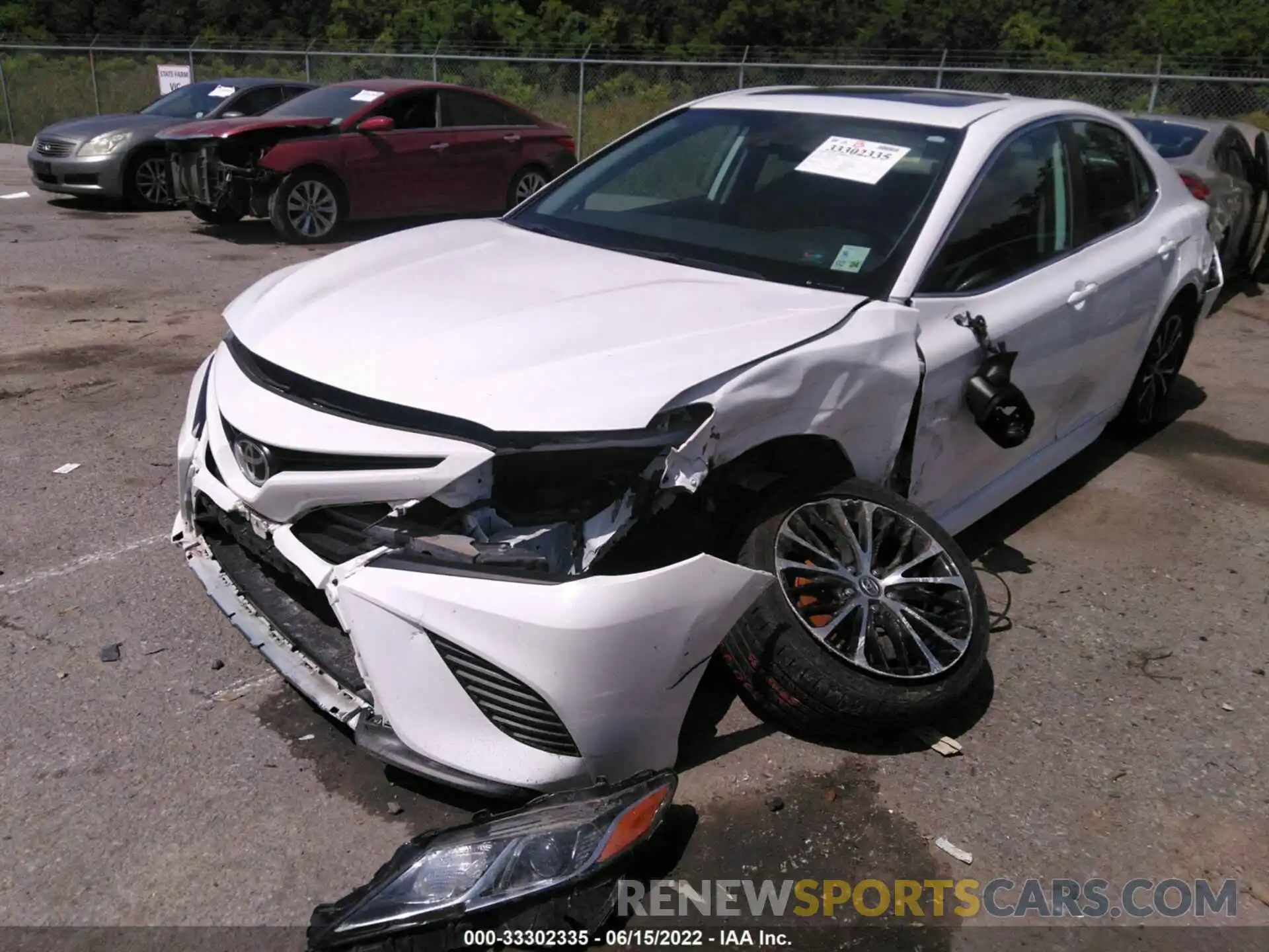 2 Photograph of a damaged car 4T1B11HKXKU190219 TOYOTA CAMRY 2019