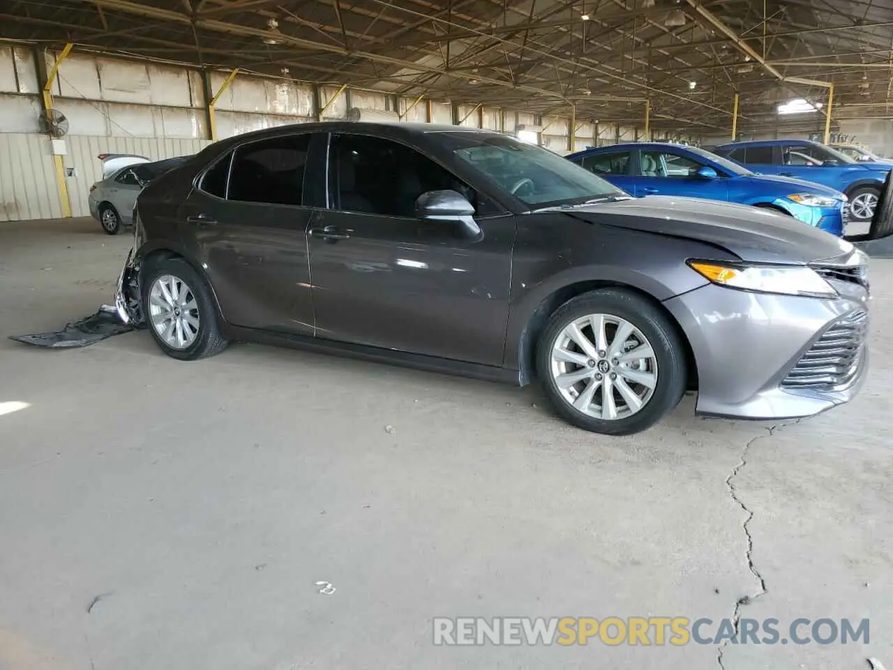 4 Photograph of a damaged car 4T1B11HKXKU190589 TOYOTA CAMRY 2019