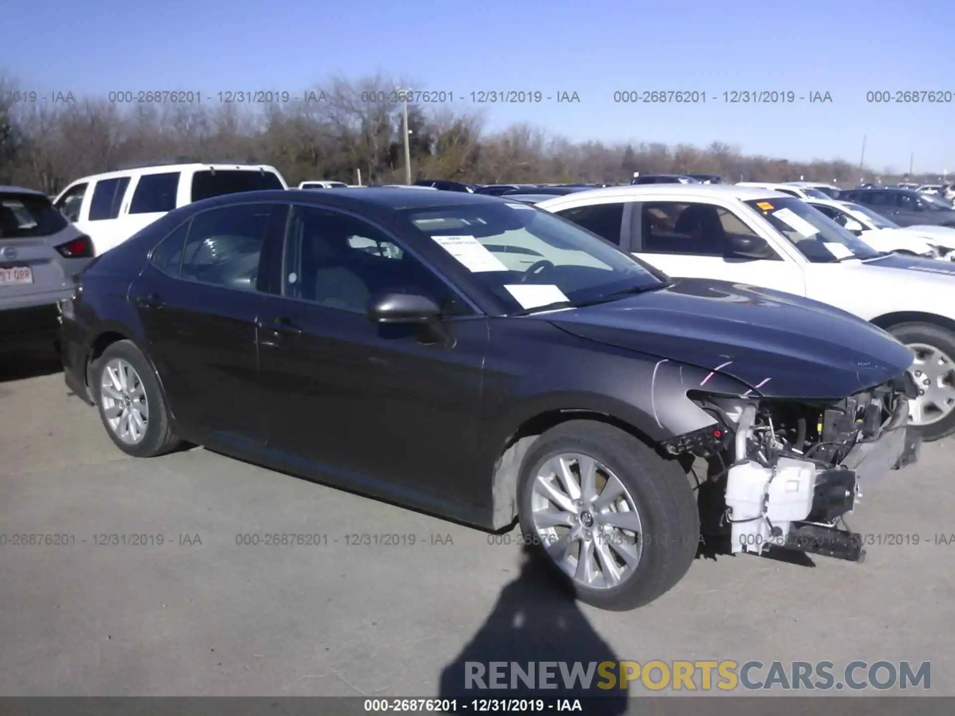 1 Photograph of a damaged car 4T1B11HKXKU194304 TOYOTA CAMRY 2019