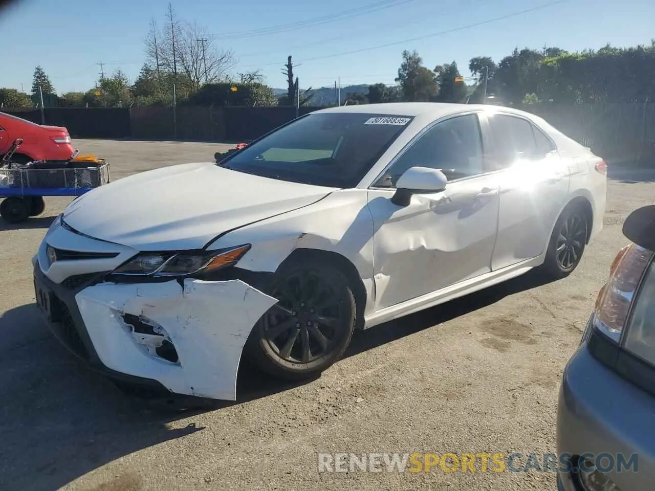 1 Photograph of a damaged car 4T1B11HKXKU198160 TOYOTA CAMRY 2019