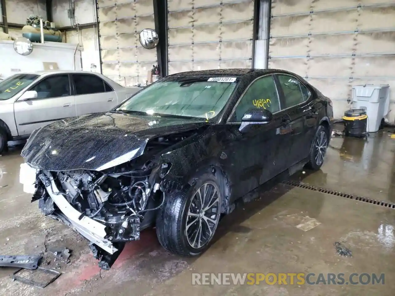 2 Photograph of a damaged car 4T1B11HKXKU202353 TOYOTA CAMRY 2019