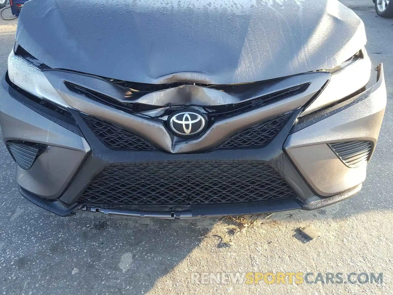 9 Photograph of a damaged car 4T1B11HKXKU205382 TOYOTA CAMRY 2019