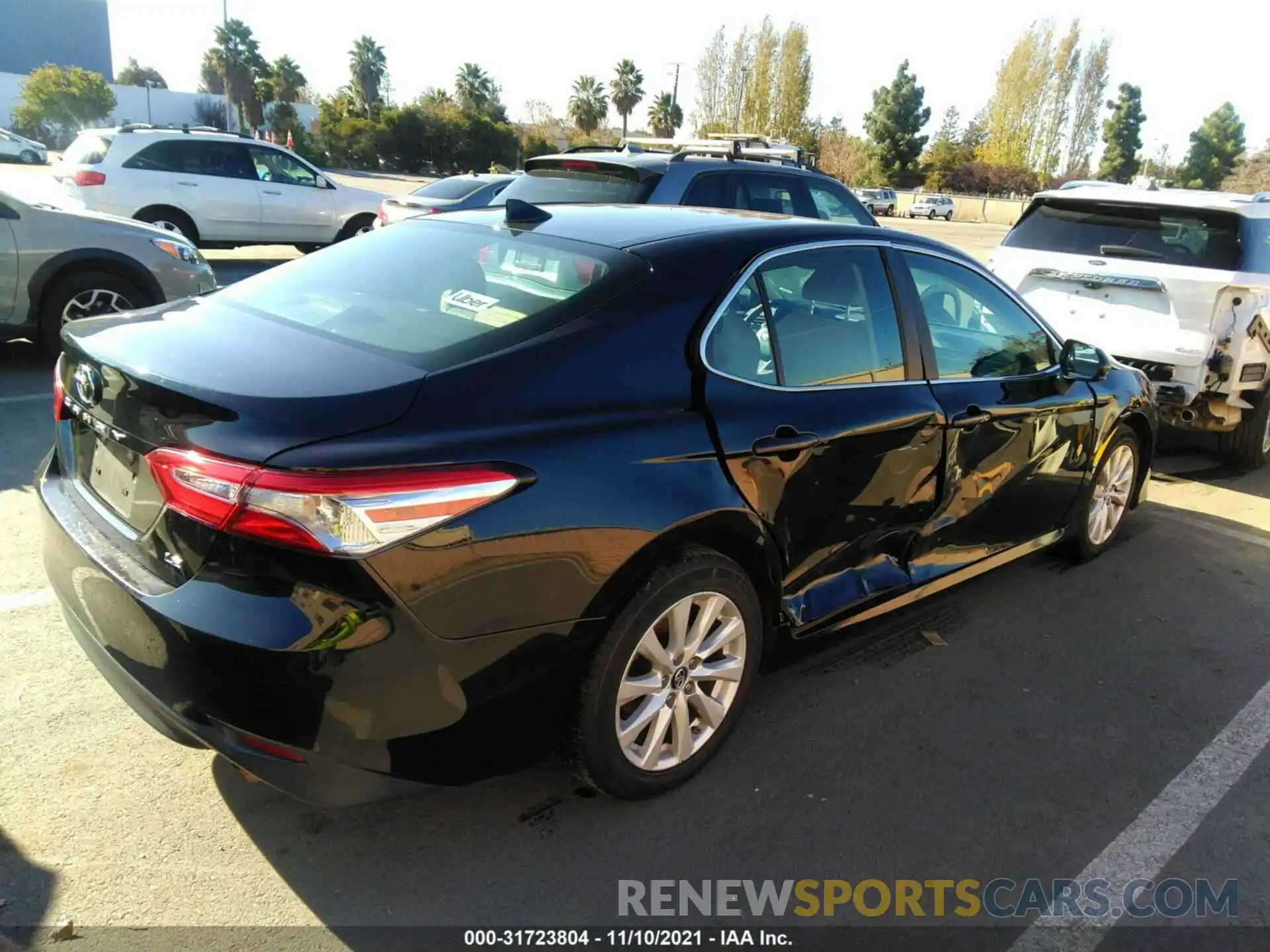 4 Photograph of a damaged car 4T1B11HKXKU206192 TOYOTA CAMRY 2019