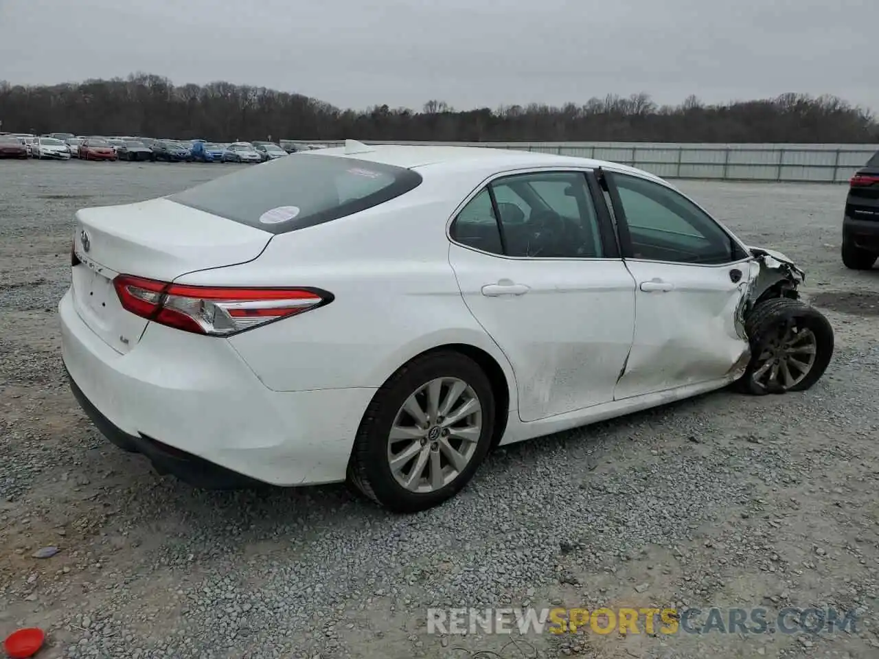 3 Photograph of a damaged car 4T1B11HKXKU207259 TOYOTA CAMRY 2019