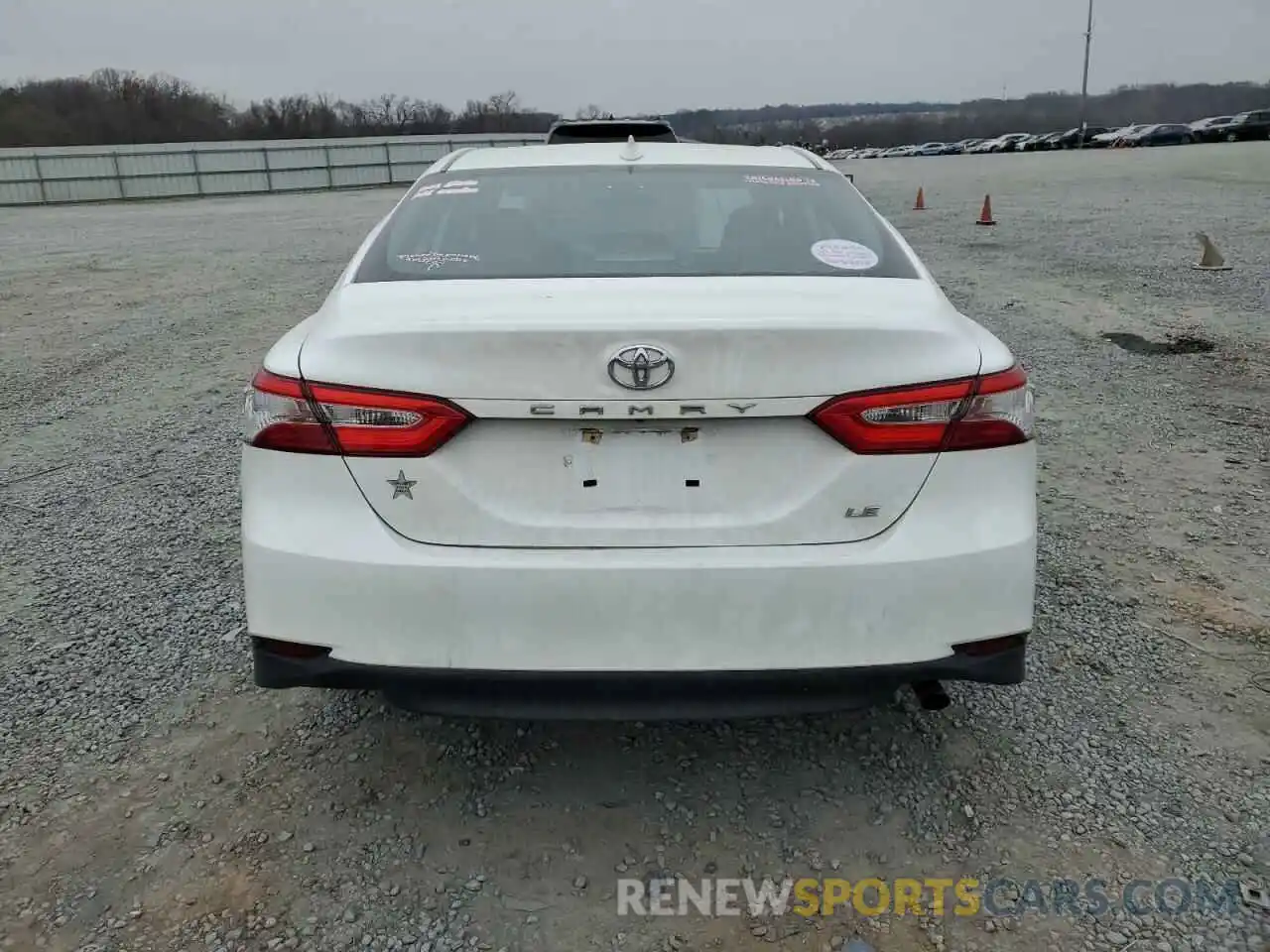 6 Photograph of a damaged car 4T1B11HKXKU207259 TOYOTA CAMRY 2019