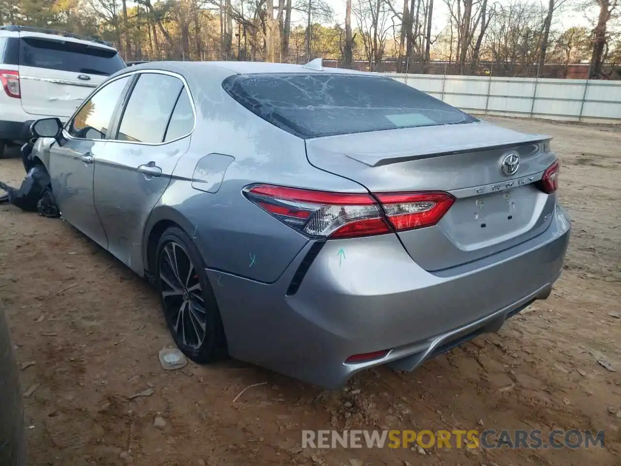 3 Photograph of a damaged car 4T1B11HKXKU212235 TOYOTA CAMRY 2019