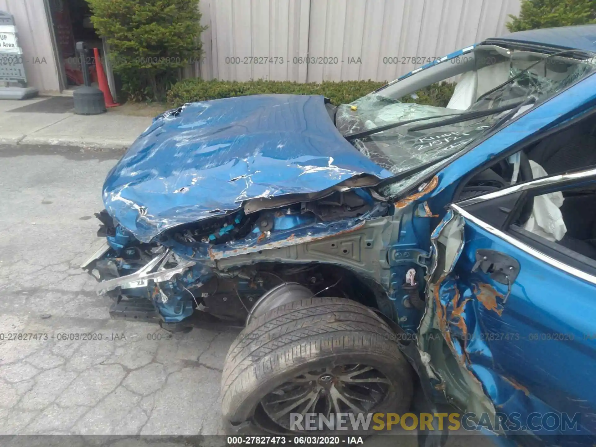 6 Photograph of a damaged car 4T1B11HKXKU215121 TOYOTA CAMRY 2019