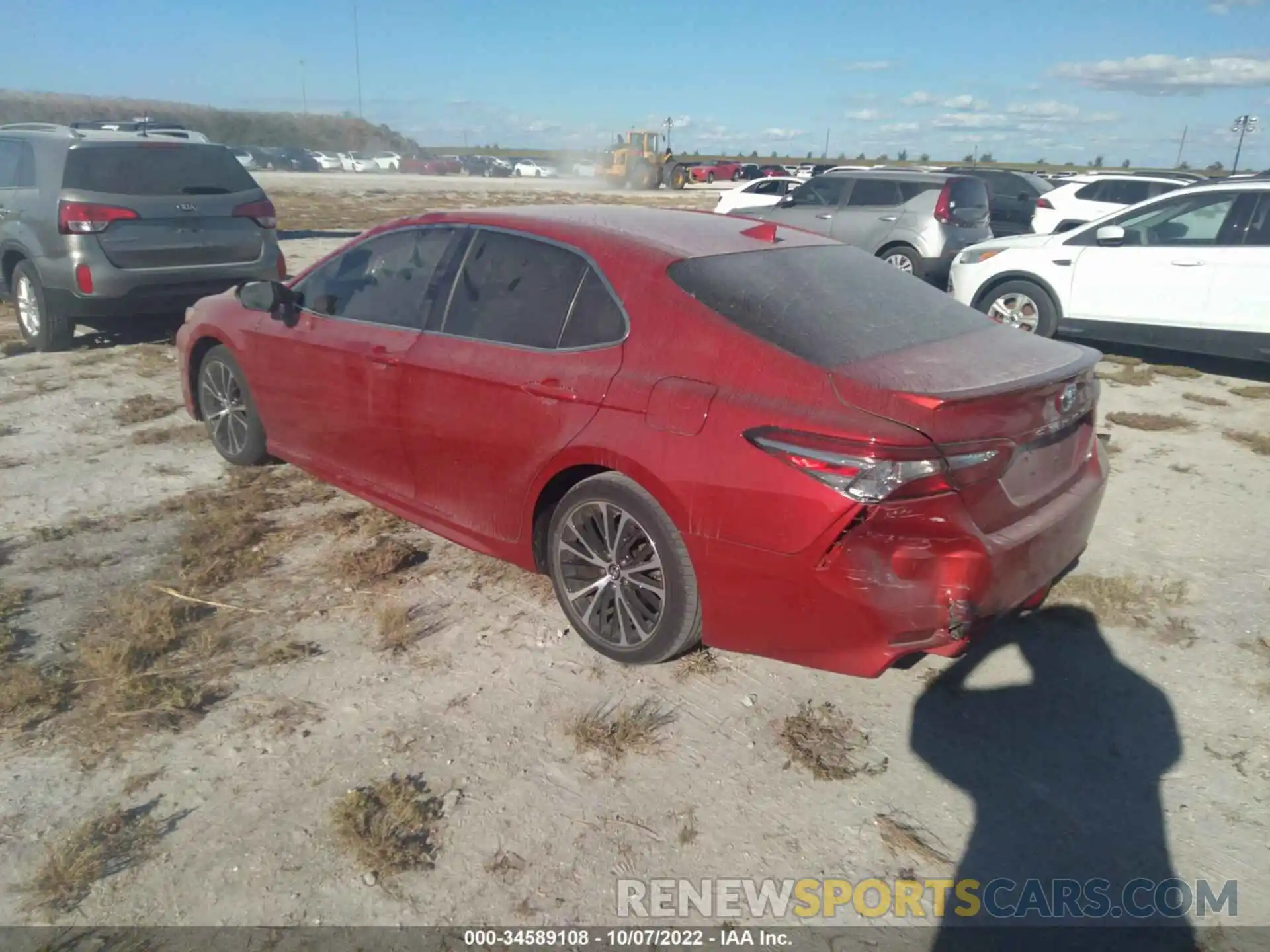 3 Photograph of a damaged car 4T1B11HKXKU217144 TOYOTA CAMRY 2019