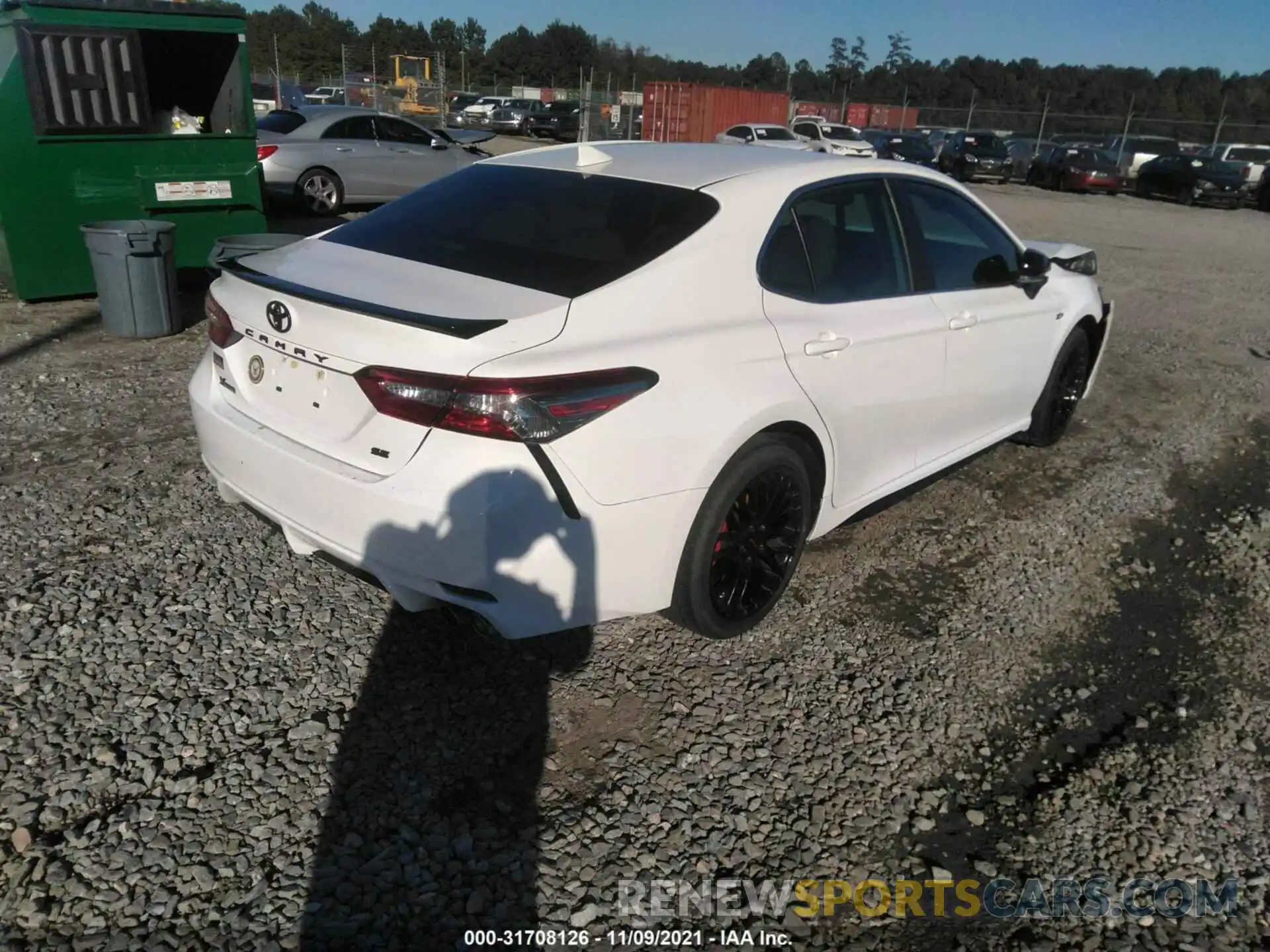 4 Photograph of a damaged car 4T1B11HKXKU221517 TOYOTA CAMRY 2019