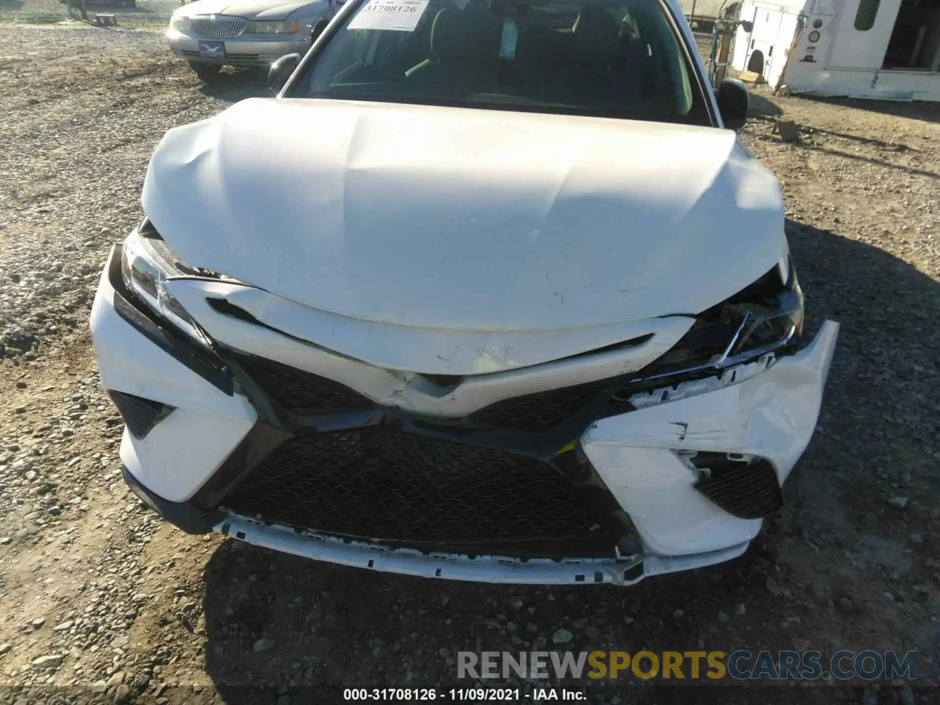 6 Photograph of a damaged car 4T1B11HKXKU221517 TOYOTA CAMRY 2019