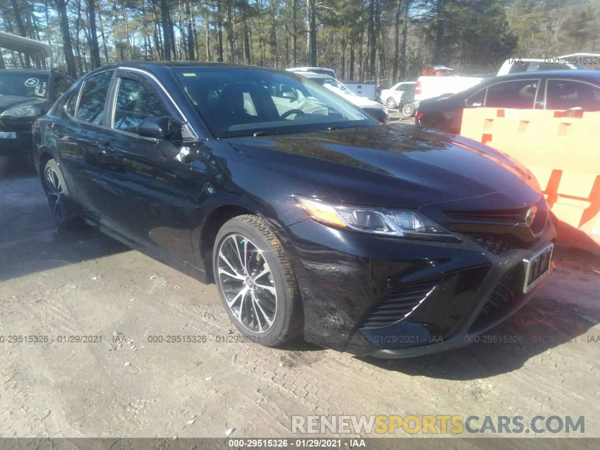 1 Photograph of a damaged car 4T1B11HKXKU222909 TOYOTA CAMRY 2019