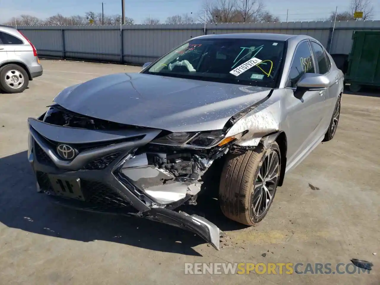 2 Photograph of a damaged car 4T1B11HKXKU226412 TOYOTA CAMRY 2019