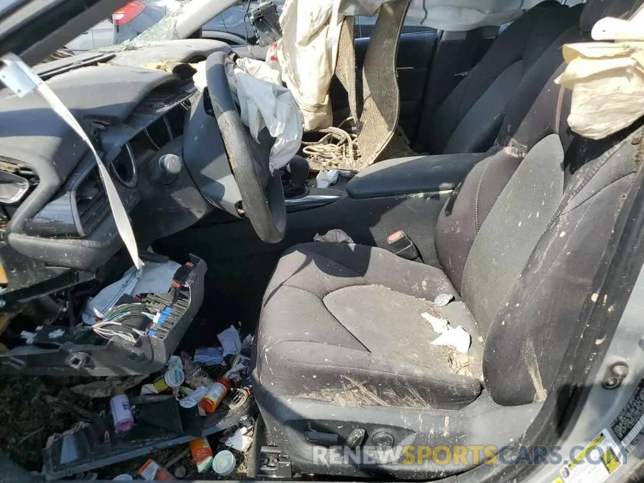 7 Photograph of a damaged car 4T1B11HKXKU230511 TOYOTA CAMRY 2019
