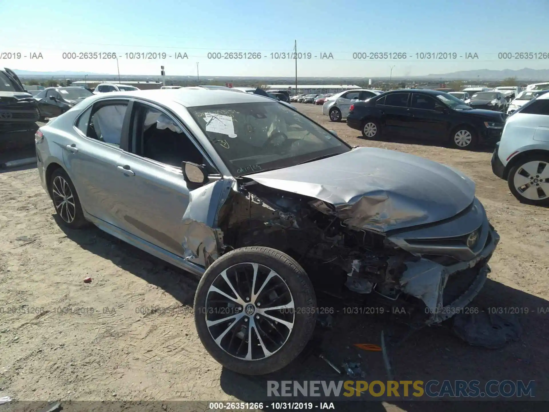 1 Photograph of a damaged car 4T1B11HKXKU231495 TOYOTA CAMRY 2019