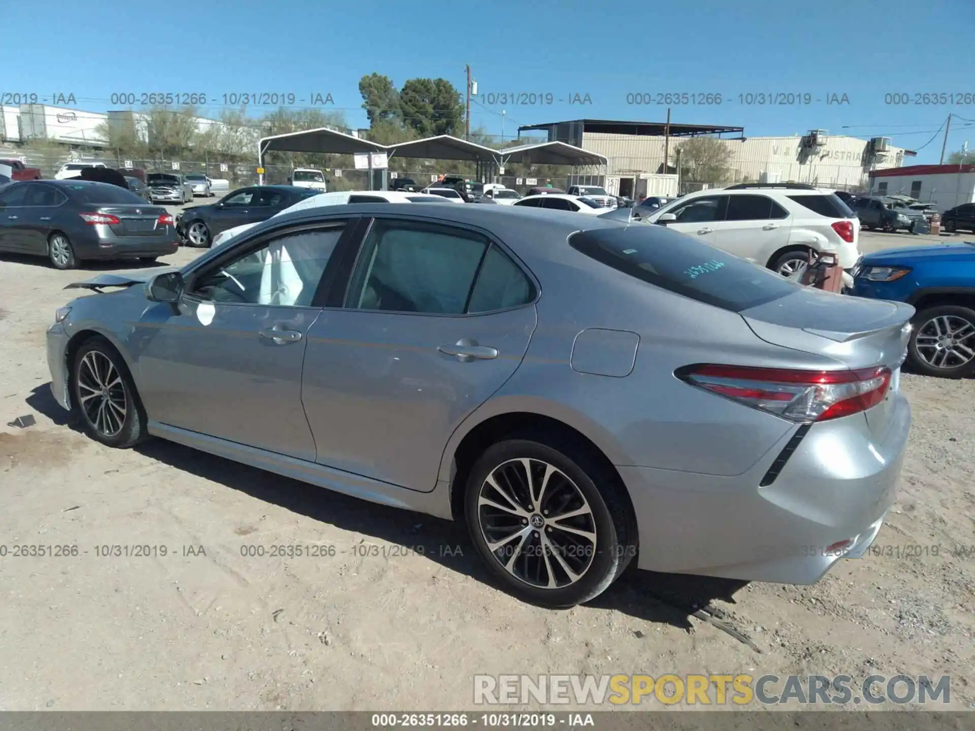 3 Photograph of a damaged car 4T1B11HKXKU231495 TOYOTA CAMRY 2019