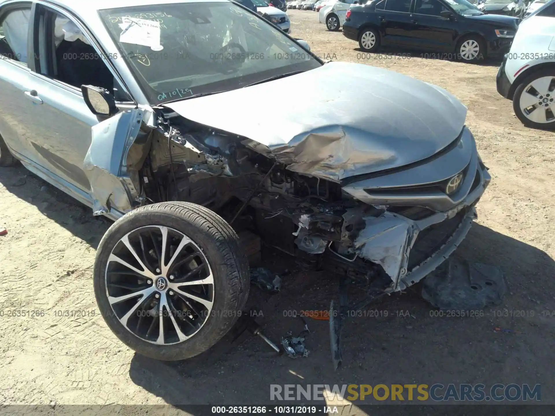 6 Photograph of a damaged car 4T1B11HKXKU231495 TOYOTA CAMRY 2019