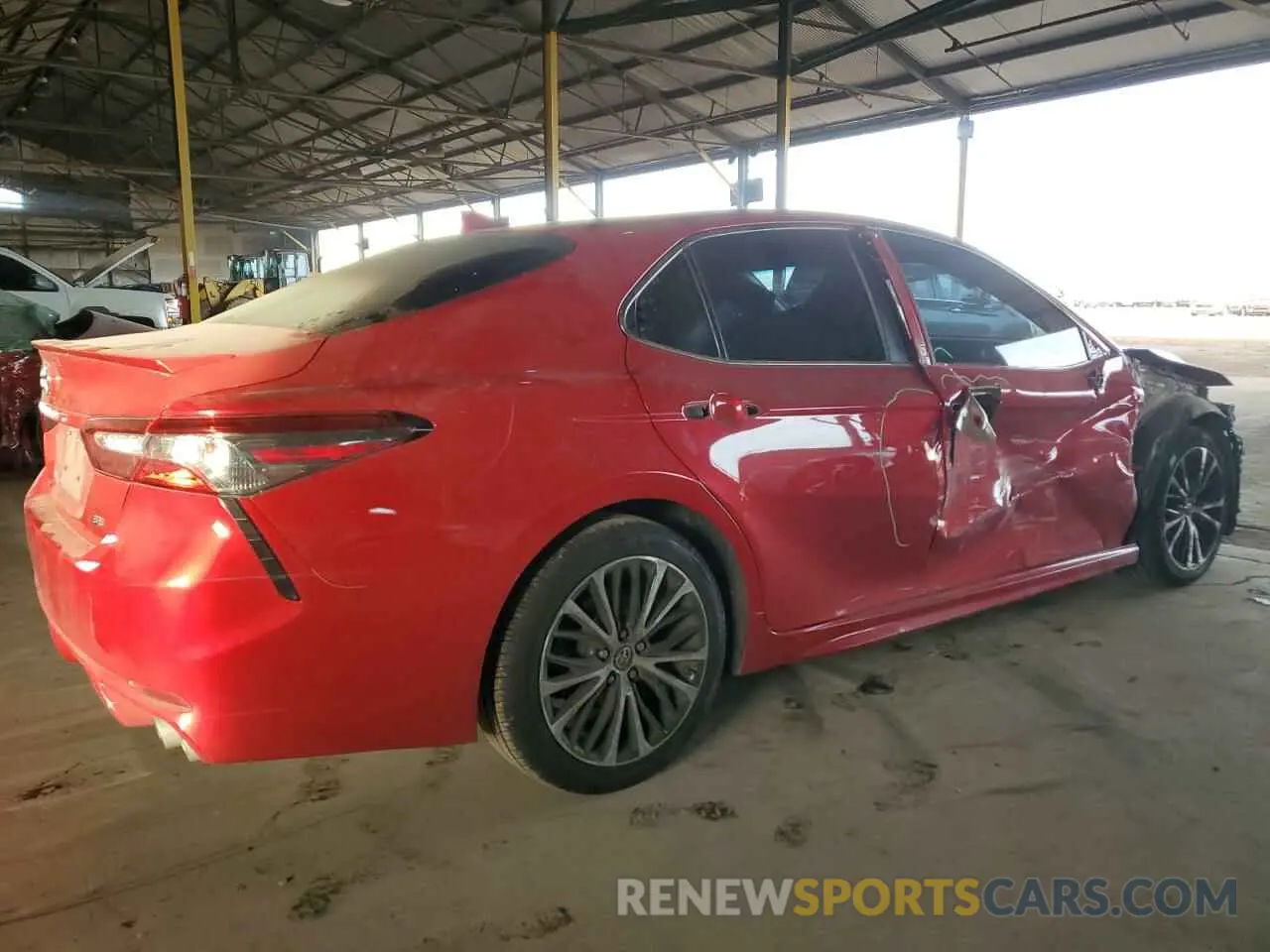 3 Photograph of a damaged car 4T1B11HKXKU238222 TOYOTA CAMRY 2019