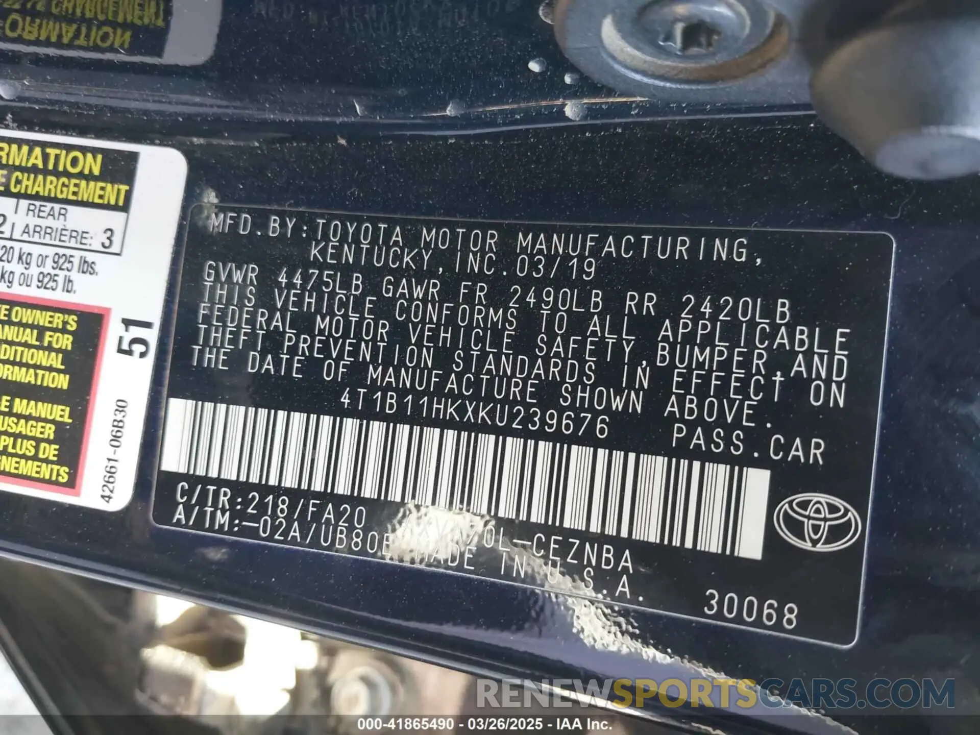9 Photograph of a damaged car 4T1B11HKXKU239676 TOYOTA CAMRY 2019