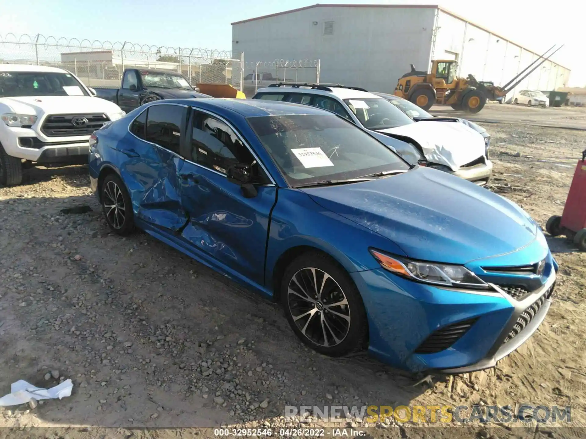 6 Photograph of a damaged car 4T1B11HKXKU240293 TOYOTA CAMRY 2019